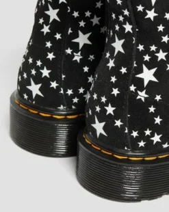 Junior 1460 Pascal Star Suede Lace Up Boots in Svart