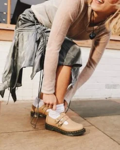 8065 Mary Jane Virginia läderskor in Savannah Tan