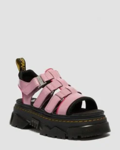 Mattison sandaler med tre remmar i Soft Patent-läder in Puderrosa