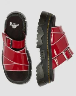 Mattison Slide-sandaler i Soft Patent-läder in Scharlakansröd