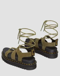 Nartilla gladiatorsandaler i tumlat nubuckläder in Muted Olive