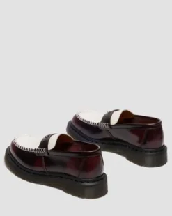 PENTON HEART-LOAFERS I TVÅFÄRGAT LÄDER MED RUB-OFF in Cherry Red & Vit
