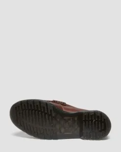 Penton klassiska loafers i kalvläder in Brun