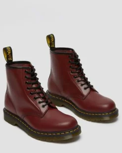 1460 Smooth läderkängor in Cherry Red