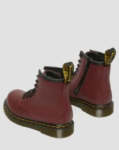 1460 Softy T snörkängor i läder till småbarn in Cherry Red