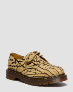 1461 Wild Emboss mockaskor in Teakbrun & Svart